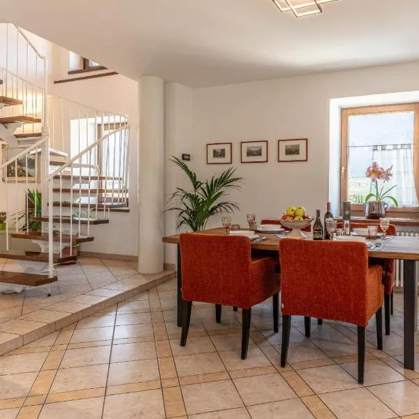 Al Borgo, Taio Ospitar, hotel v mestu Taio