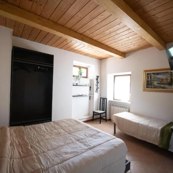 Affittacamere Casa Galiè, hotel in Comunanza