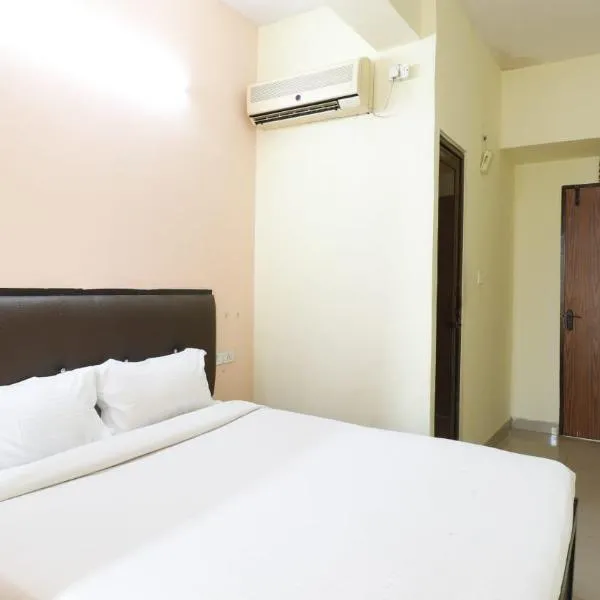 ROYAL PARK Opposite MANIPAL HOSPITAL SARJAPUR Signal, hotel em Bangalore