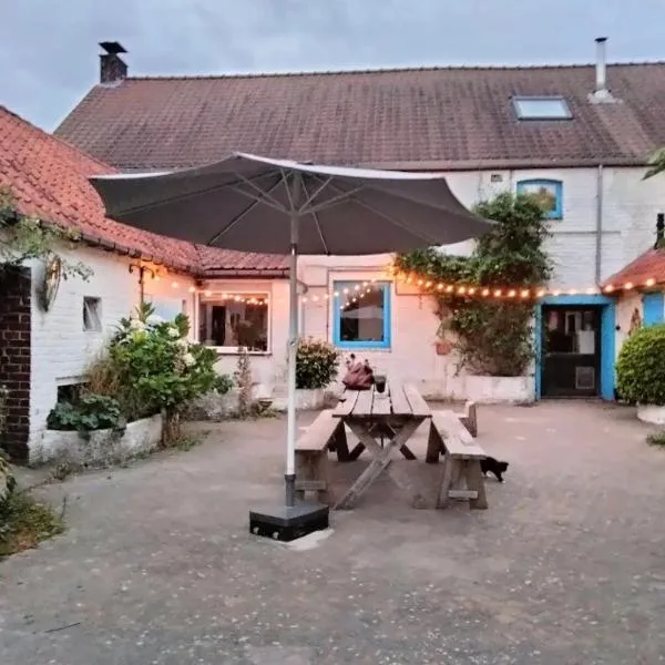 De oude smidse - tuinkamer, hotel v destinaci Zwalm