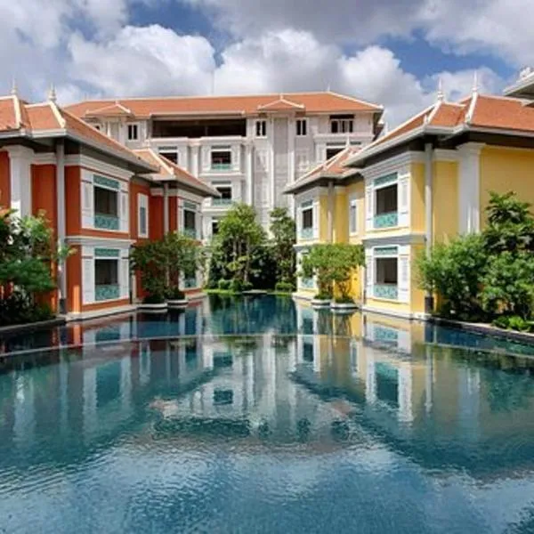 The Royal Family Suites by Memoire Palace Resort & Spa, готель у місті Phumĭ Phnŏu