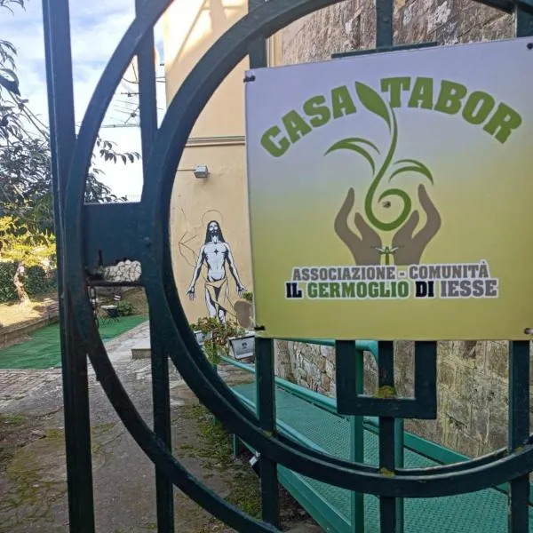 Casa Tabor: Ariano Irpino'da bir otel