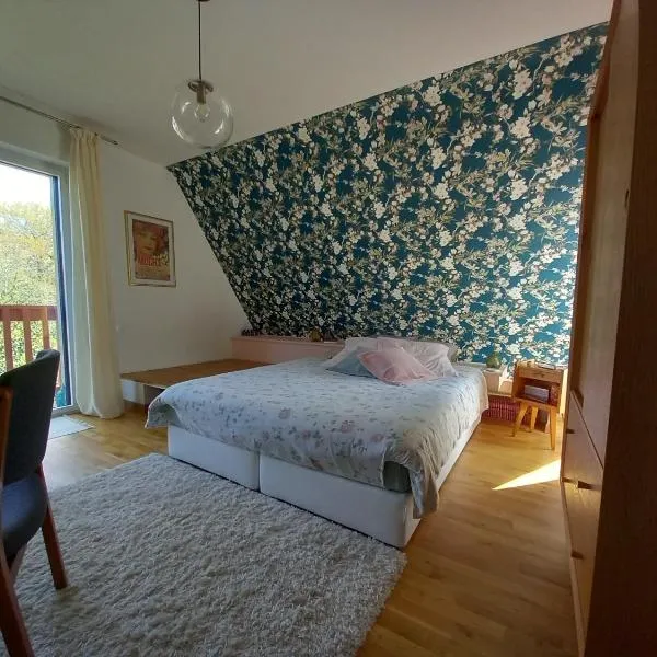 La Chambre d'Agapè – hotel w mieście Fouesnant
