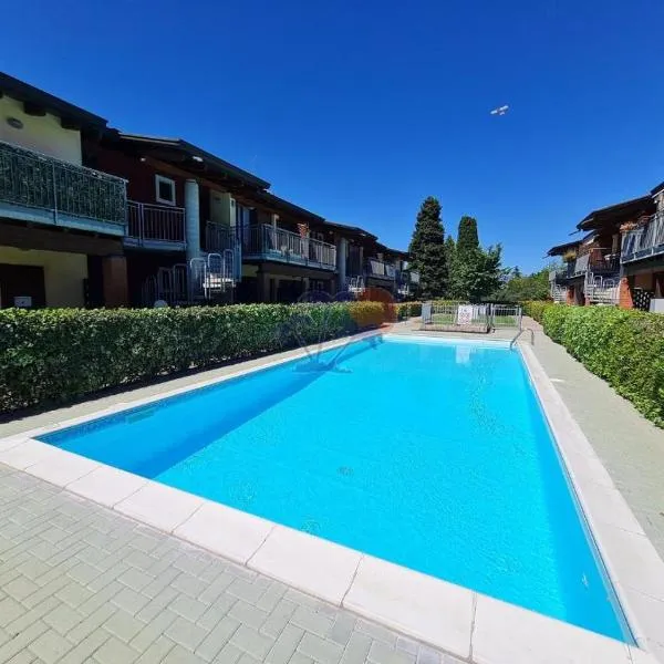 ENJOY HOUSE, hotel in Ronchi