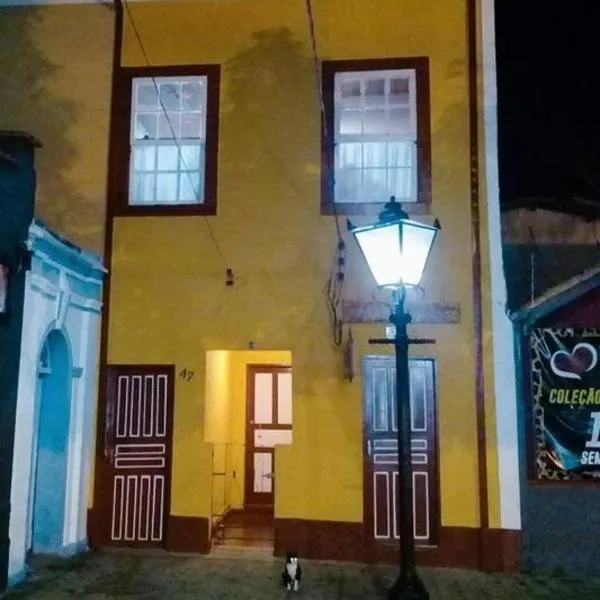 Casa Centenária localizada no calçadão de SLP, hotel v destinaci São Luiz do Paraitinga