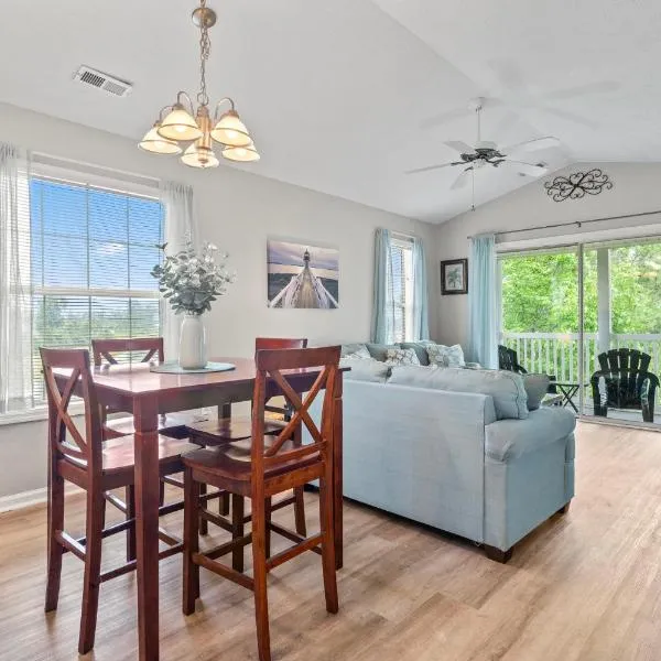 Close to Beach, Ripken, Golf 2B-2B Condo, hotel v destinaci Myrtle Beach
