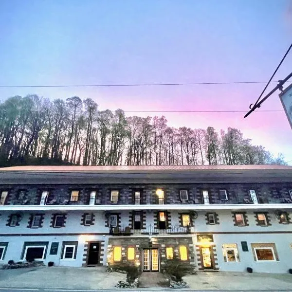 Skyline Village Inn, hotel v destinácii Marion