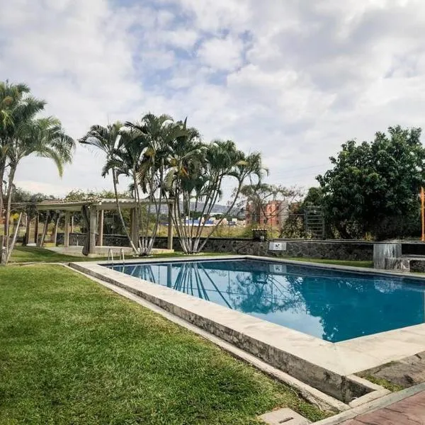 Cómoda Casa 3Hab: Piscina, Seguridad, Parking, hotel v destinaci Emiliano Zapata