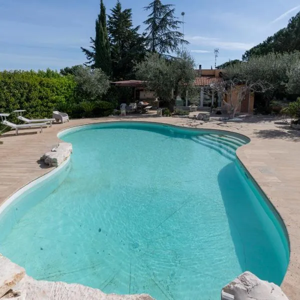 L'antica quercia, hotel in Andria