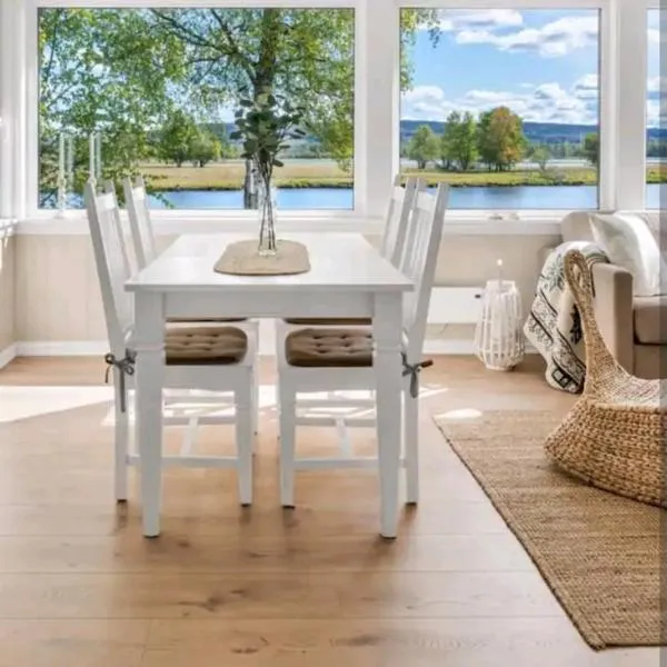 Hytte ved elv, Hotel in Hektner