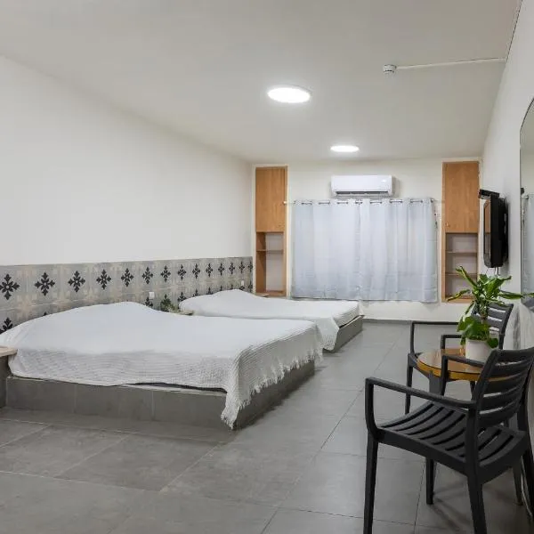 אכסניית הנסיך הקטן-בני נוער Only teens, hotel in Eilat
