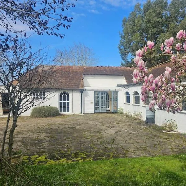 Queen Anne Cottage, hotel in Guildford