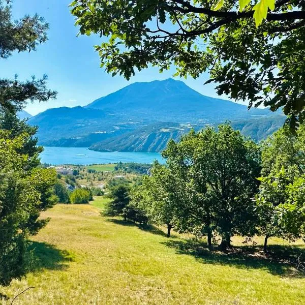 L'Eden des Grisons, hotel v destinaci Le Sauze-du-lac