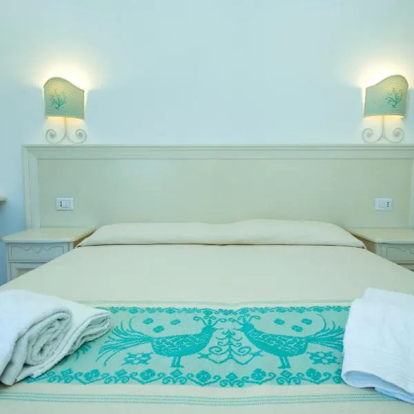 La Locanda - Guesthouse in Sardinia – hotel w mieście Porto San Paolo