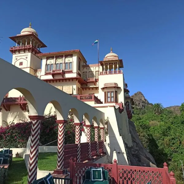 The Jaipur House, hotel a Mount Ābu
