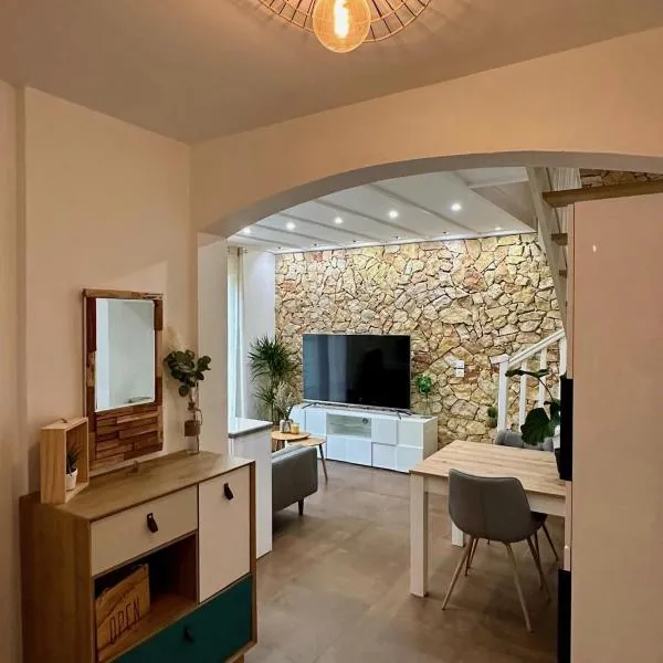 Villa climatisée avec piscine, terrasse & parking, Proche Cannes, hotel i Mouans-Sartoux