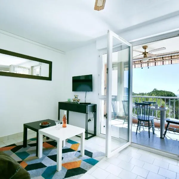 Mer et plage Standing Presta, hotel em Cannes