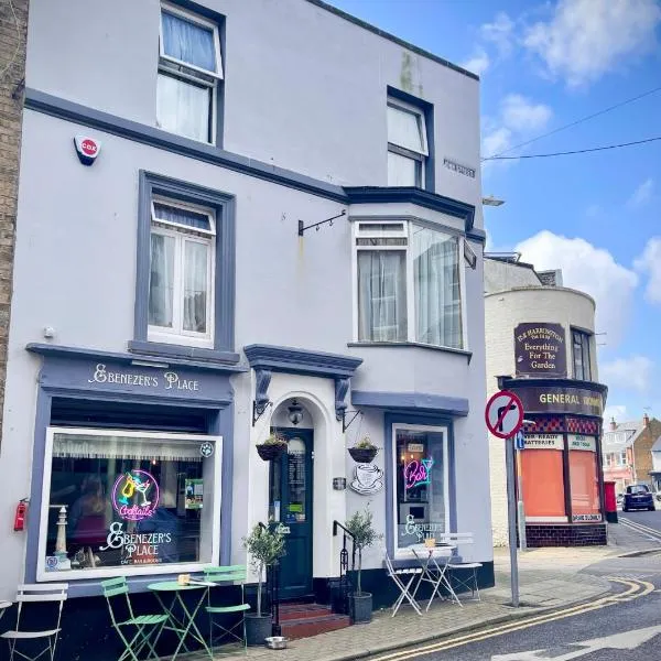 Ebenezer's Place, hotel din Broadstairs