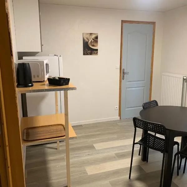 B&B Chambre le Chant des Oiseaux, hotel em Nibas