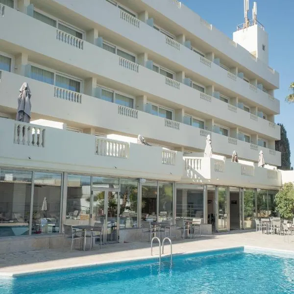 Paraiso Beach by Hoteles Centric -Adult Only, hotel en Es Canar