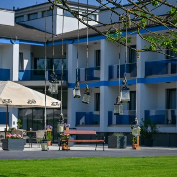 NN Boutique Hotel****، فندق في تيساويفاروس