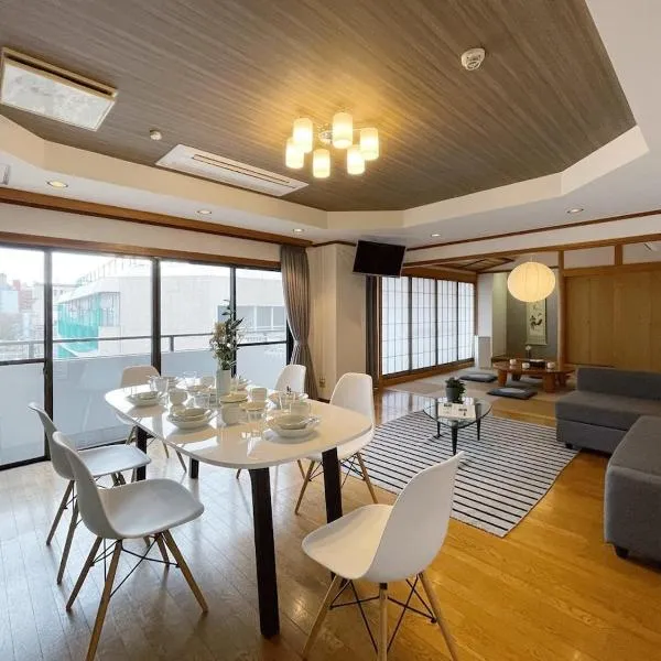 M bld by b hotel - Beautiful, spacious apartment next to Peace Park, hotel di Hiroshima