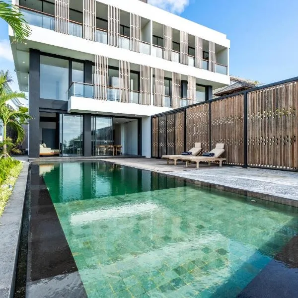 Balangan Beach Villa Freya Jimbaran, hotell i Jimbaran