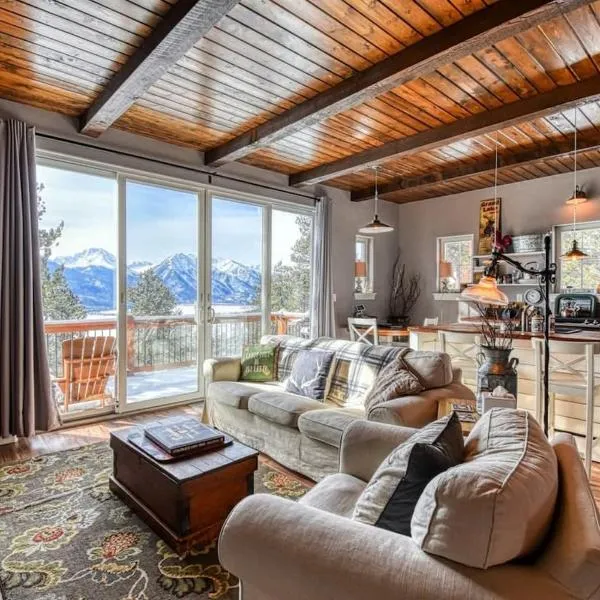 Quaking Aspen Cabin 2BR 2BA w Incredible Views, hótel í Twin Lakes