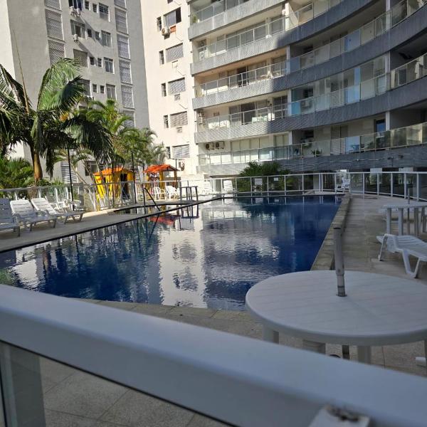 Apartamento em Pitangueiras com 3 suítes - Foto 4