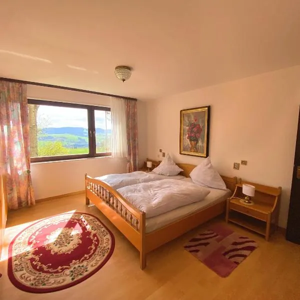 Ferienwohnung Rhönpanorama, hotel u gradu Gersfeld