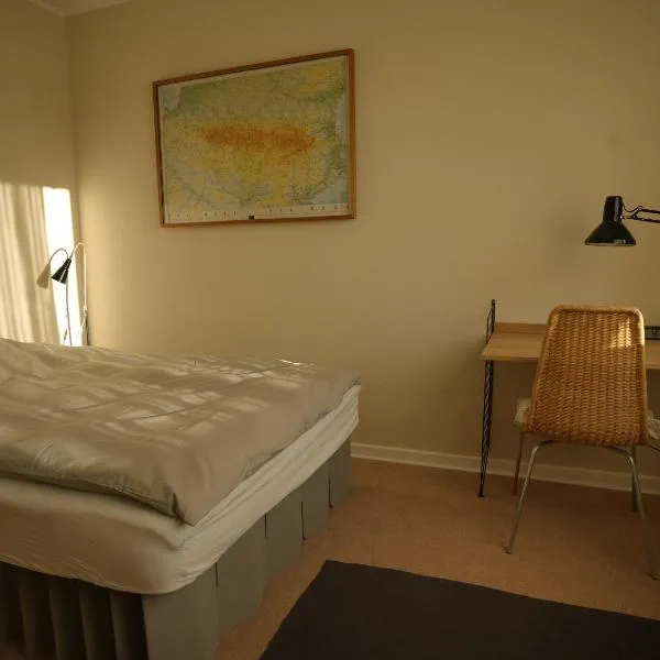 ruhiges Gästezimmer in Messenähe, hotel din Willich