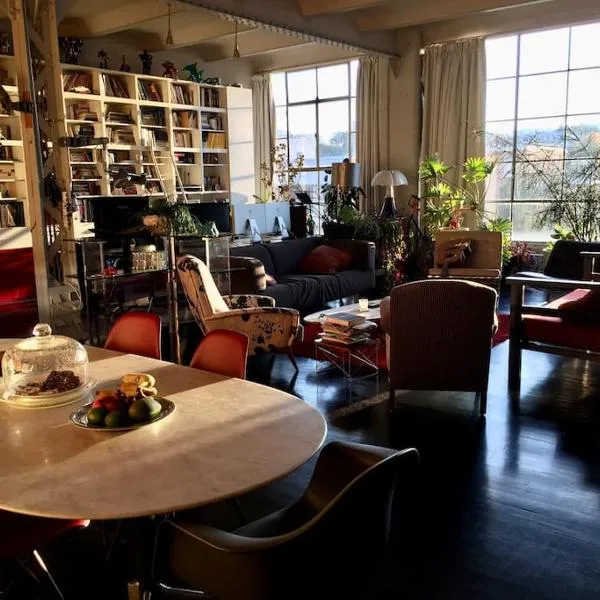 Loft d'exception, porte de Paris, hotel v destinácii Ivry-sur-Seine