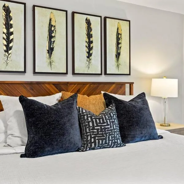 Rochester Gem: 3BR Near All!, hotel em Rochester