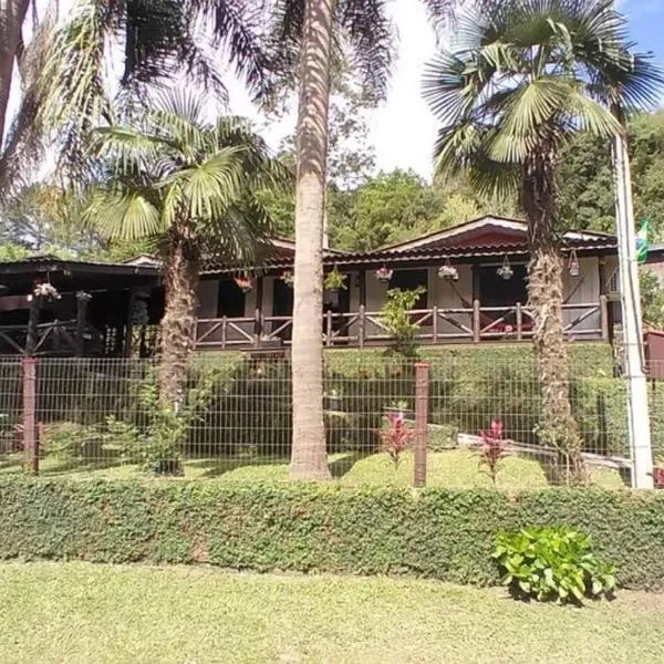 Sítio em área rural, ao pé da Serra Gaúcha., hotel v destinaci Três Coroas