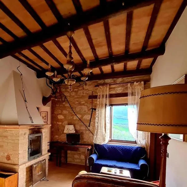 Casa Elsa, hotel din Montefortino