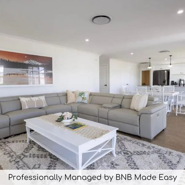 Luxury on Lesmurdie - Close to Zoo & Golf Club, hotel in Dubbo