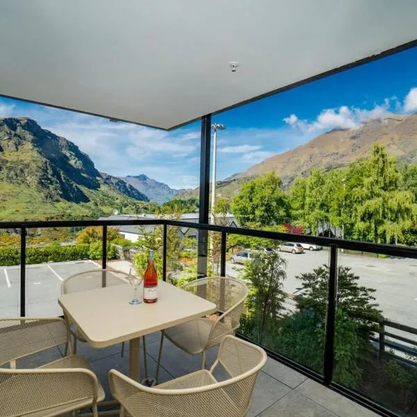 Te Awa at La Residence du Parc – hotel w mieście Queenstown