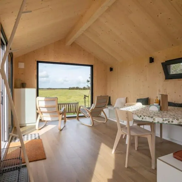 Hello Zeeland - Zeeuwse Liefde Tiny House 7, ξενοδοχείο σε Westkapelle