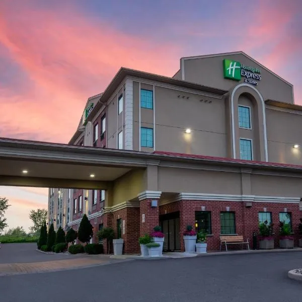 Holiday Inn Express Hotel & Suites Barrie by IHG, hotel in Barrie