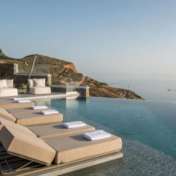 Virtu on the Hill, hotel a Stelida