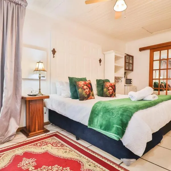 Snooze-A-Lot Guesthouse, hotel in Secunda
