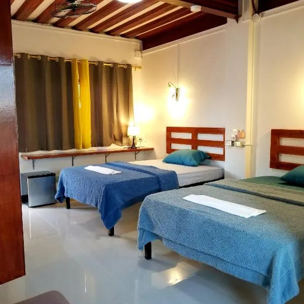 Moalboal Seaside Resort, ξενοδοχείο σε Moalboal