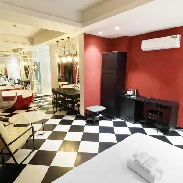 A In Hotel Atistar, hotell i Ấp Bình Thạnh