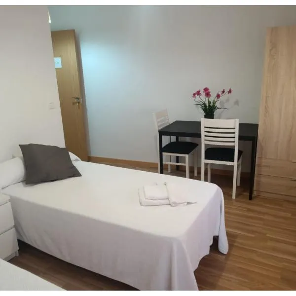 Pilgrim Rooms, hotel v destinaci Redondela
