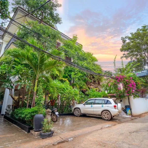 Green Bursa City Hotel, hotel in Siem Reap