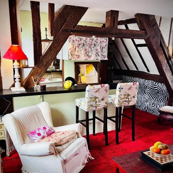 Romantic - Hyper Center - Quiet - Bright