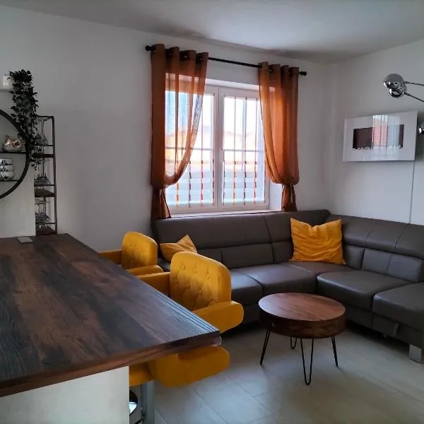 Ferienhaus/Bungalow Monheimer Alb barrierefrei, hotel en Monheim