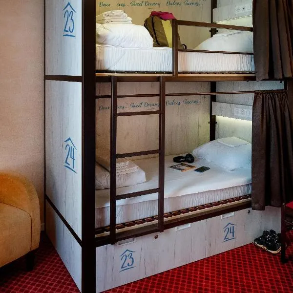 Rosalita Hostel, hotel v destinaci Lurdy