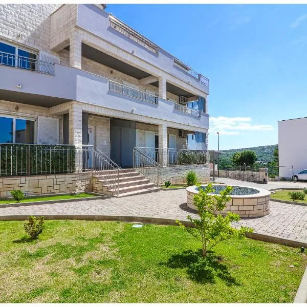 M&Z Apartmani, viešbutis Primoštene