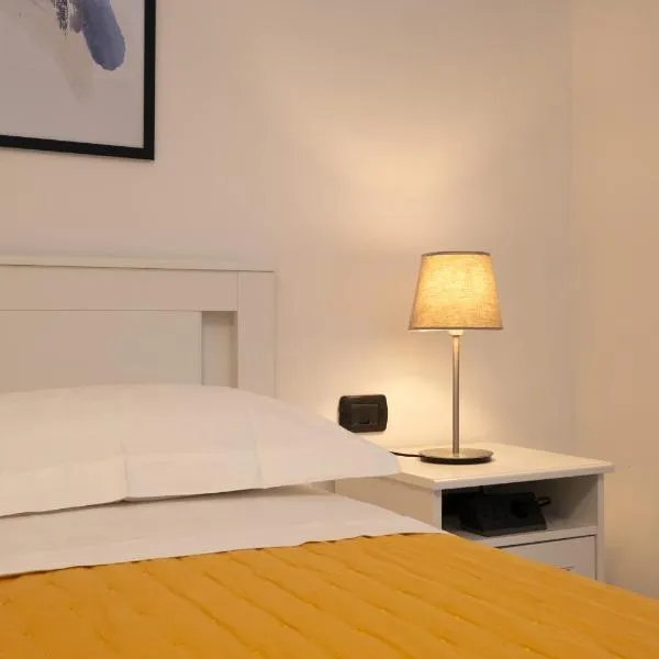 Bilocale a Lainate LainHouse, hotel v destinaci Lainate
